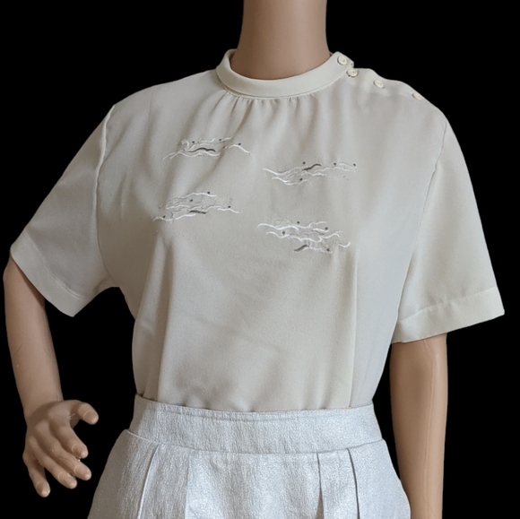 Vintage rollover collar blouse - Picture 2 of 14